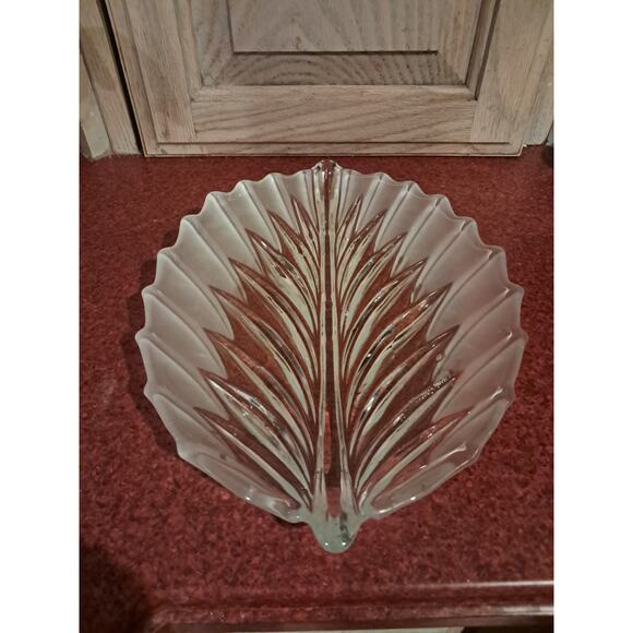 Vintage Walther Crystal Mikasa West Germany Large Platter Leaf Design 11 x 8 In - Picture 1 of 2